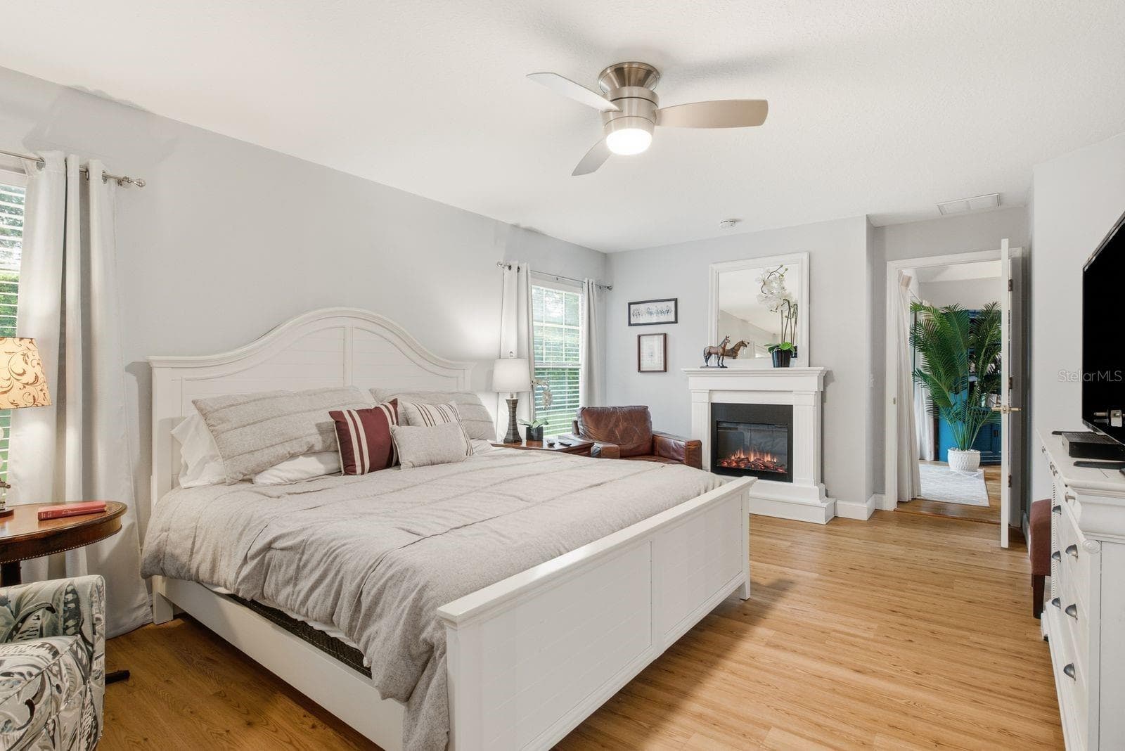 Single Family Residence at 11328 HOLLANDER AVE, HUDSON, photo 16 of 35