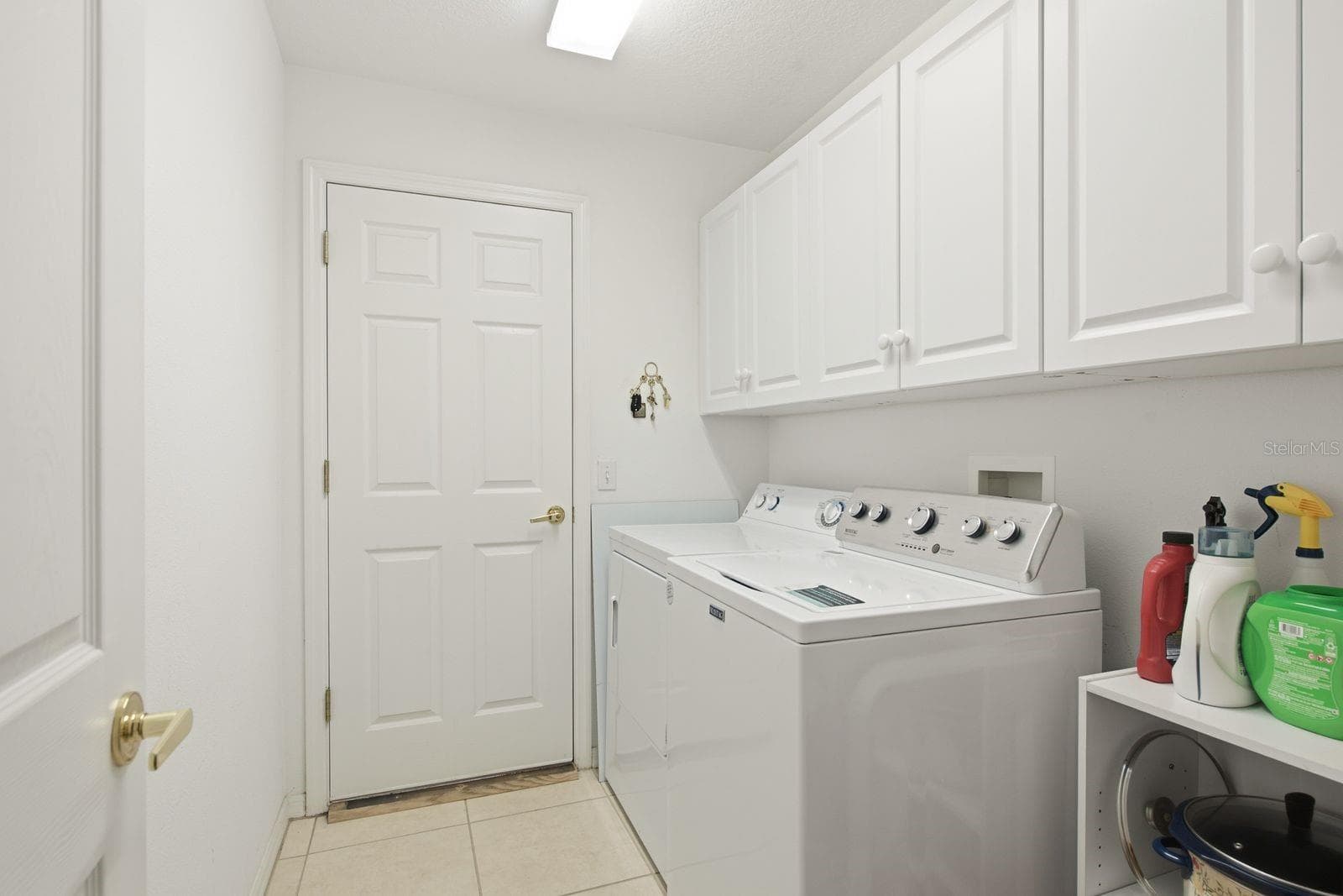 Single Family Residence at 11328 HOLLANDER AVE, HUDSON, photo 24 of 35
