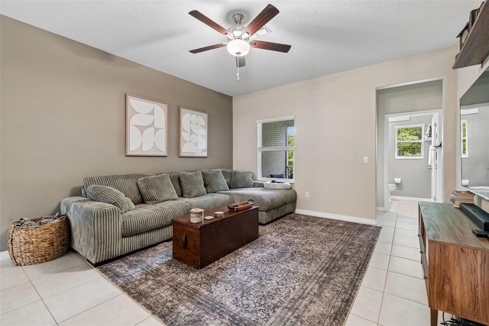Townhouse at 852 TENNYSON MILL CIR, TAMPA, photo 11 of 39