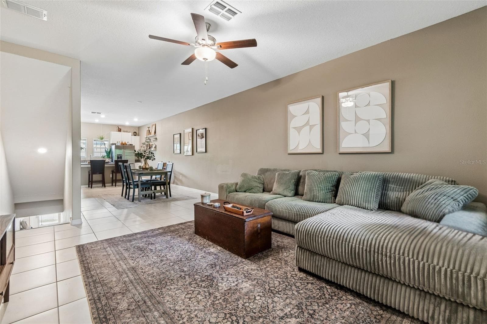Townhouse at 852 TENNYSON MILL CIR, TAMPA, photo 12 of 39