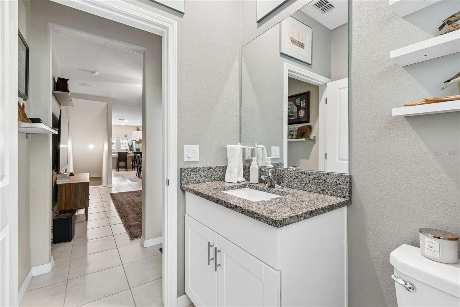 Townhouse at 852 TENNYSON MILL CIR, TAMPA, photo 15 of 39