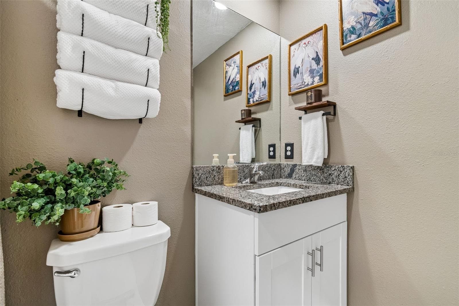Townhouse at 852 TENNYSON MILL CIR, TAMPA, photo 28 of 39