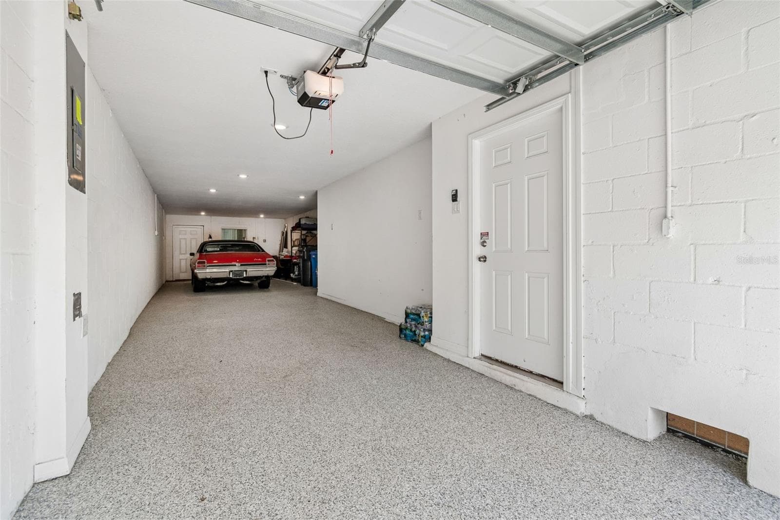 Townhouse at 852 TENNYSON MILL CIR, TAMPA, photo 32 of 39