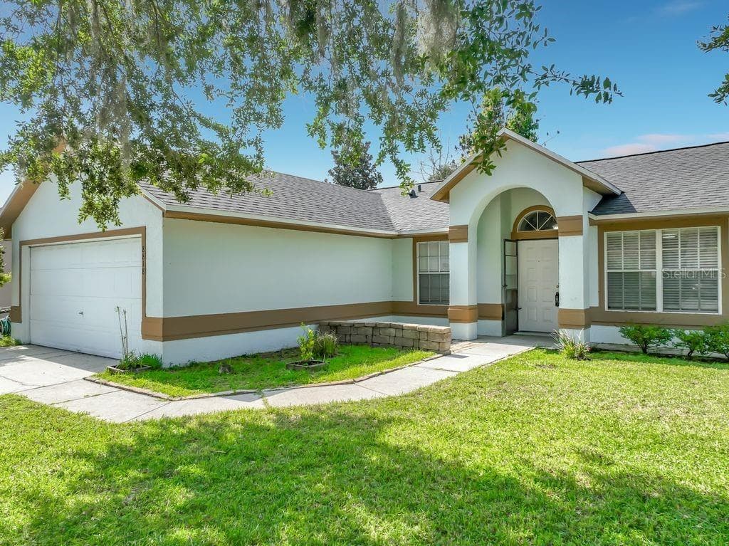 Single Family Residence at 8818 RESERVATION DR, ORLANDO, photo 9 of 52