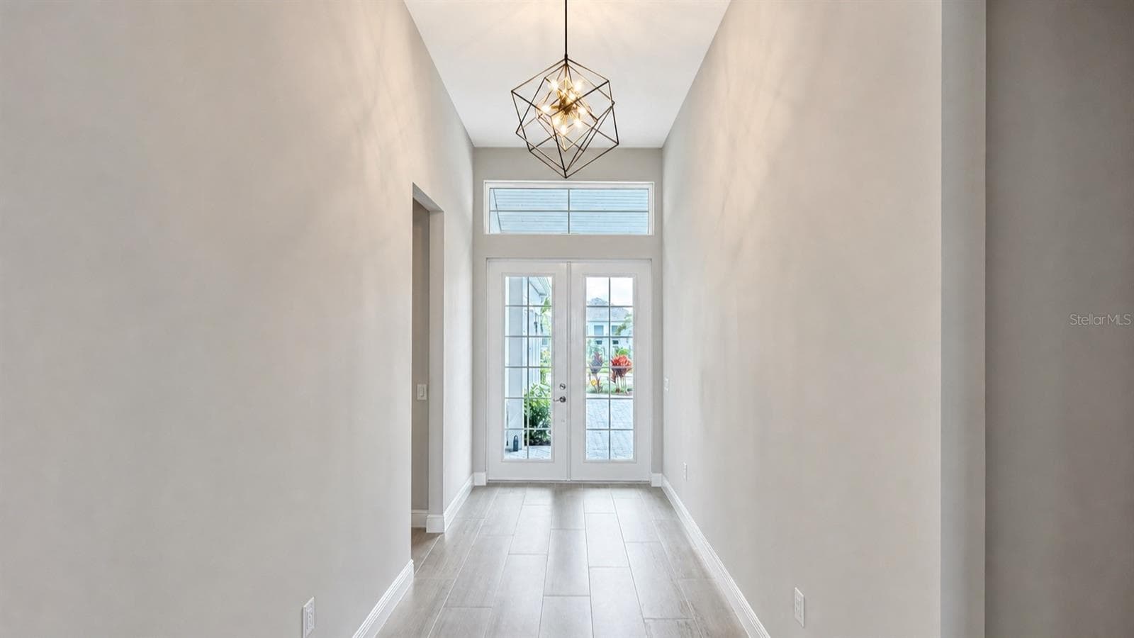 Single Family Residence at 812 BLUE SHELL LOOP, SARASOTA, photo 8 of 64