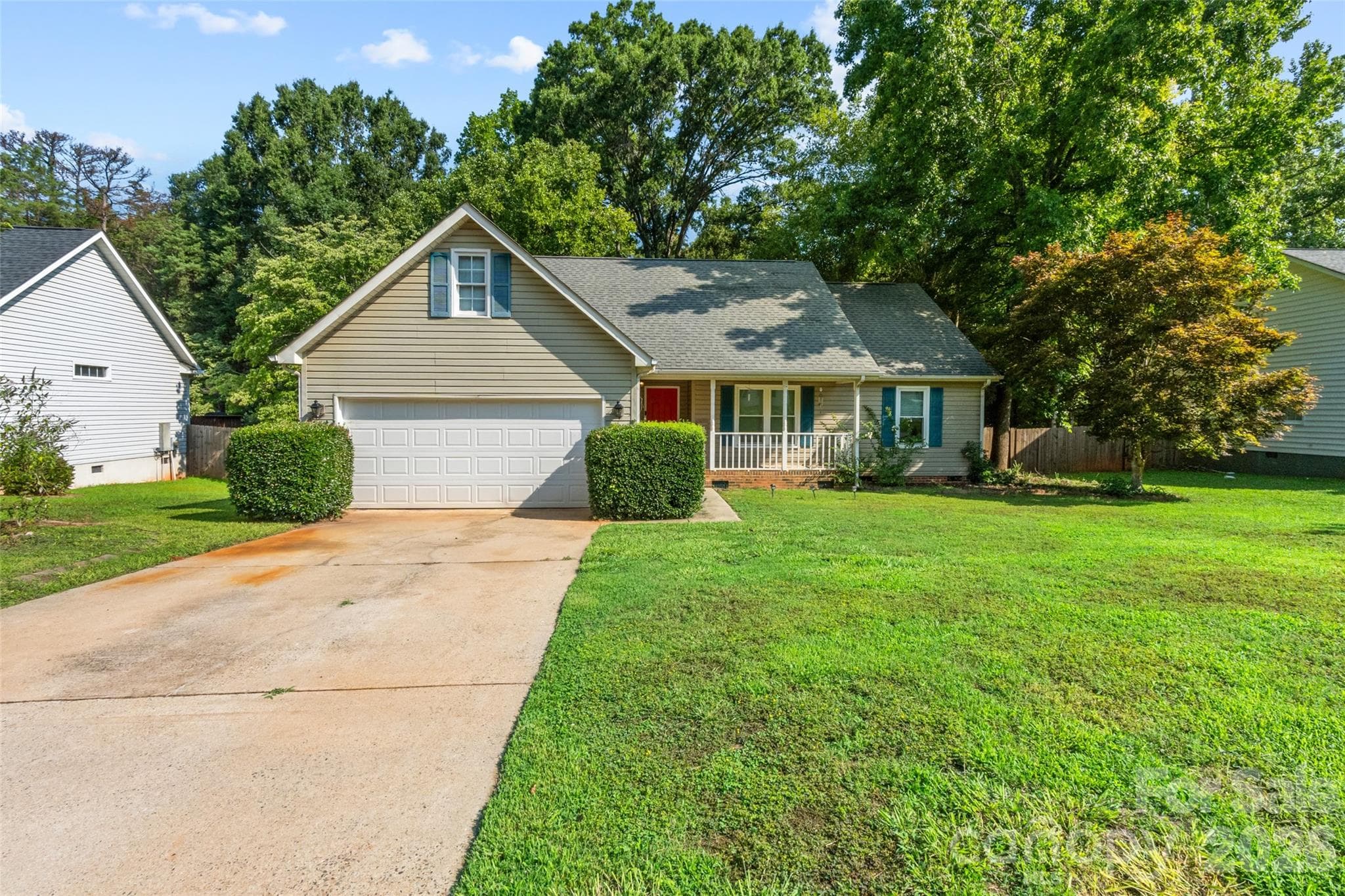 823 Thistledown Drive