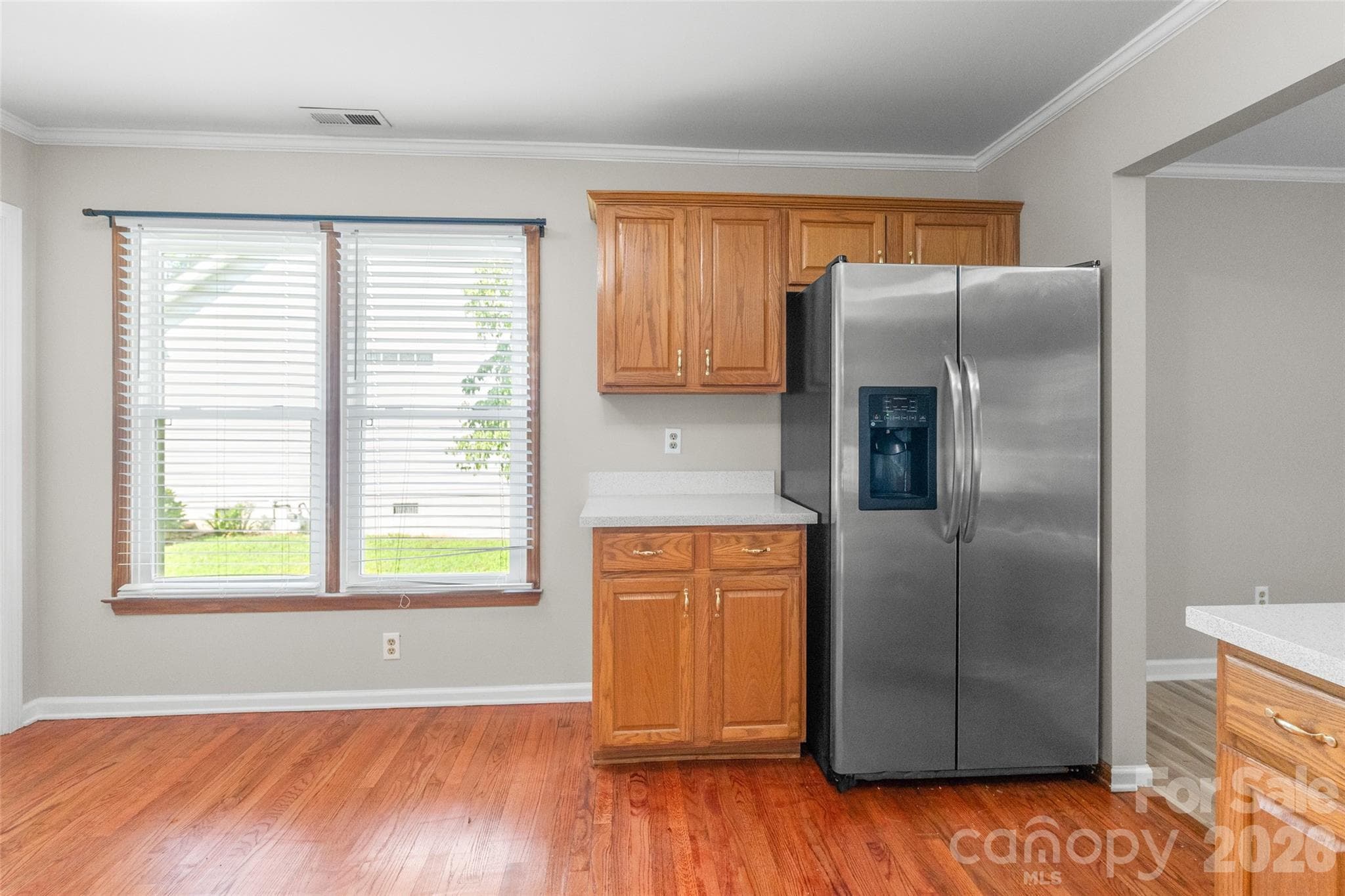 Single Family Residence at 823 Thistledown Drive, Rock Hill, photo 11 of 29