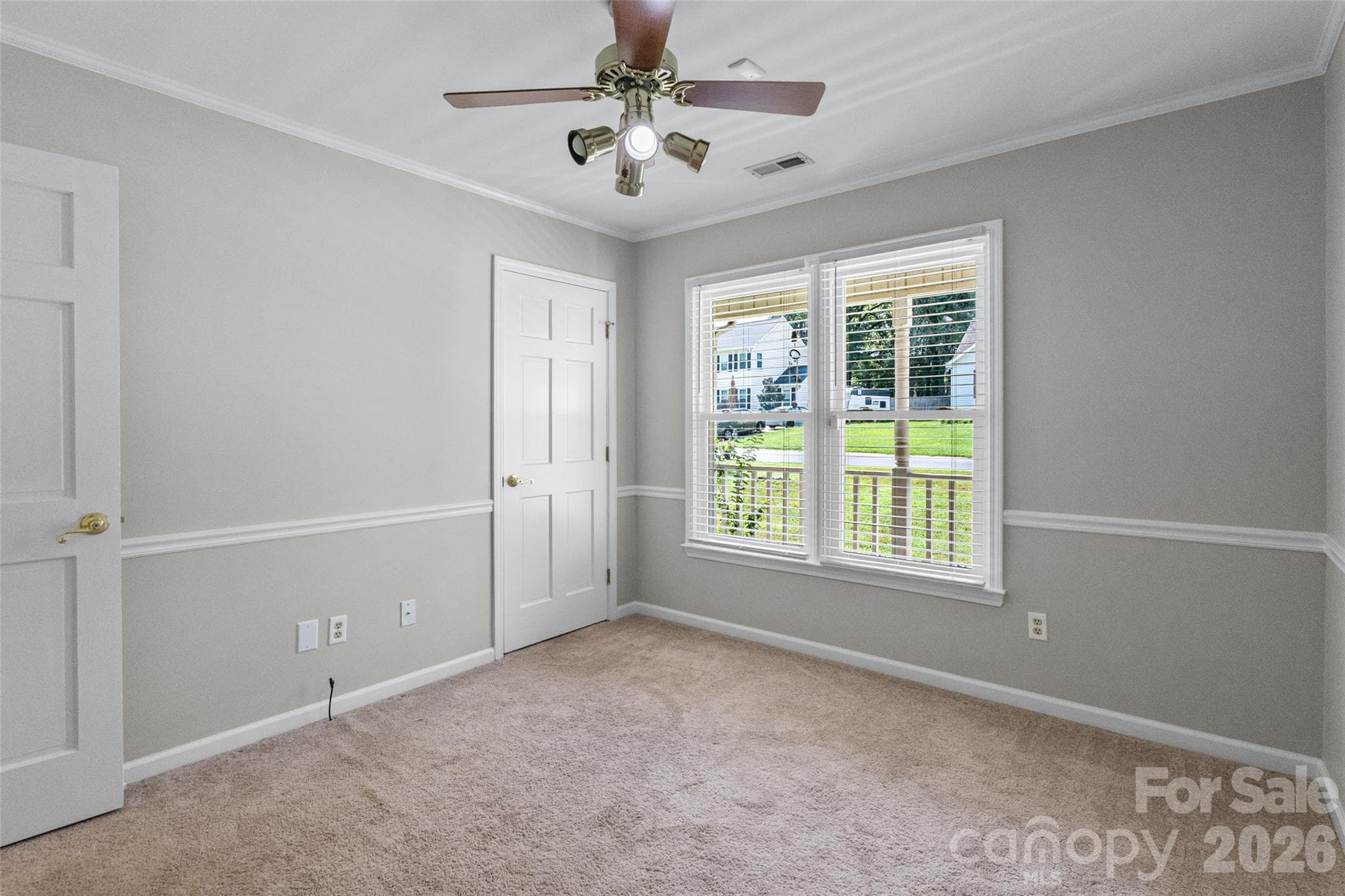 Single Family Residence at 823 Thistledown Drive, Rock Hill, photo 20 of 29