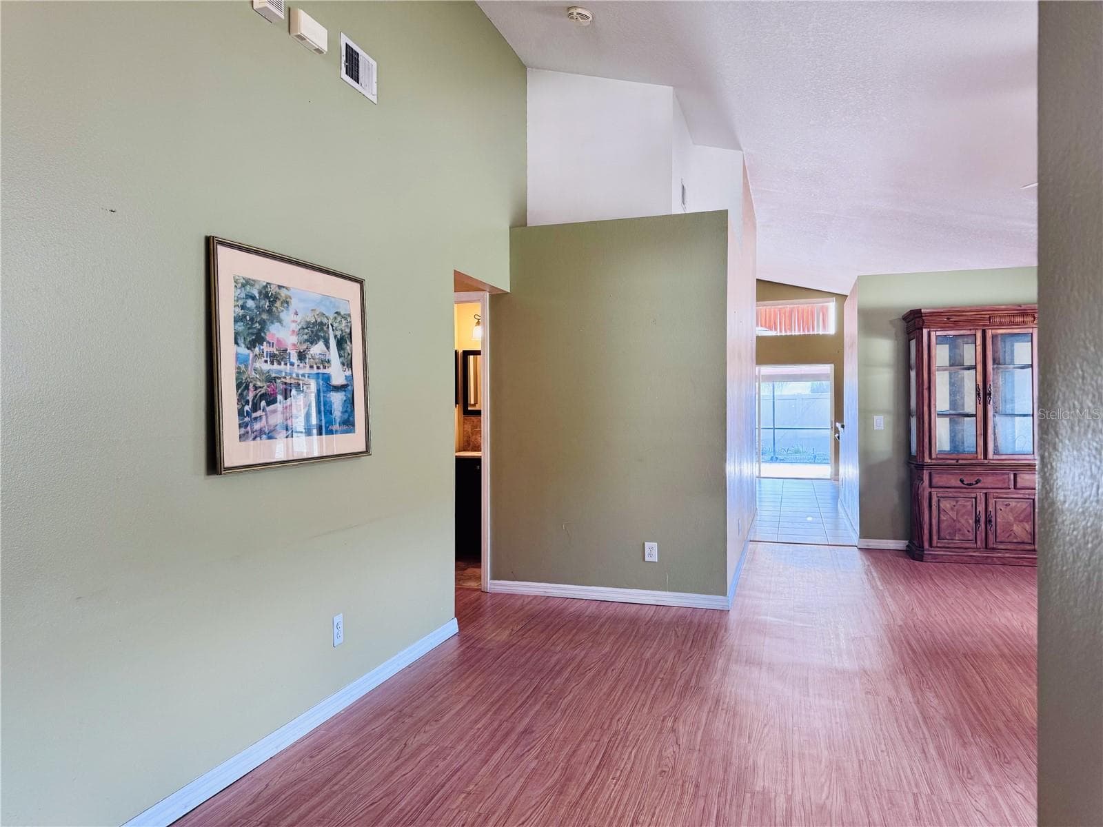 Single Family Residence at 343 LYTTON CIR, ORLANDO, photo 9 of 36