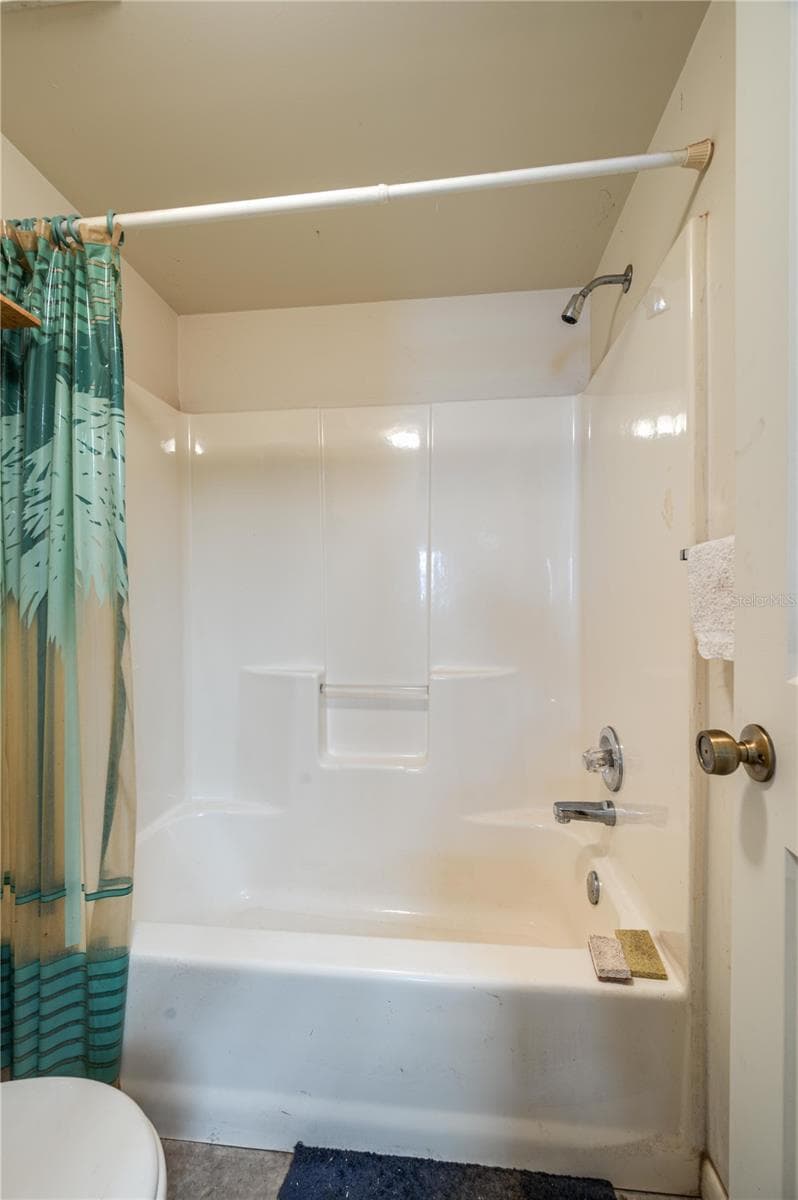 Full bath in workshop - 300 3RD ST NE, FORT MEADE