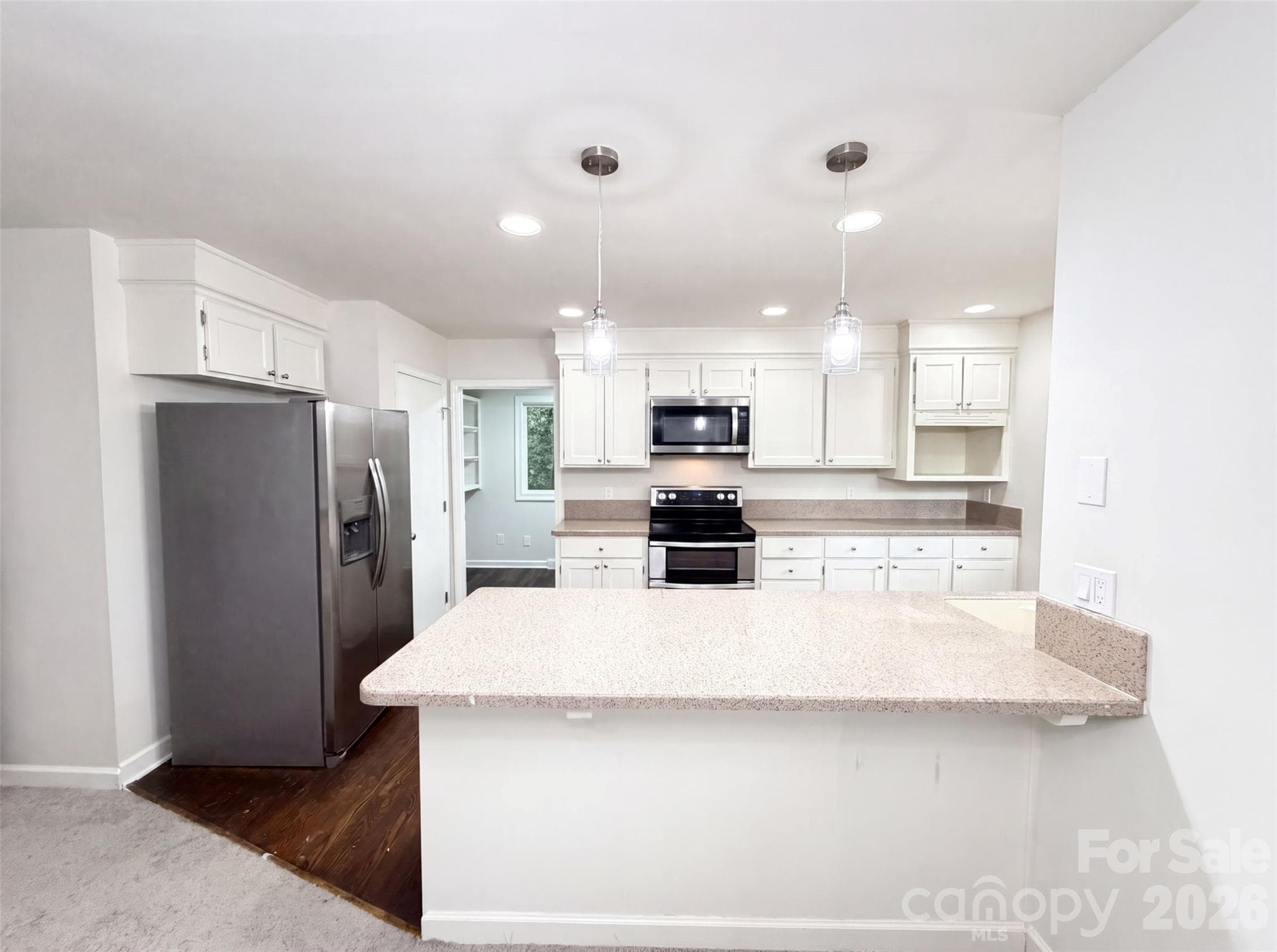Single Family Residence at 608 Amanda Drive, Matthews, photo 11 of 23