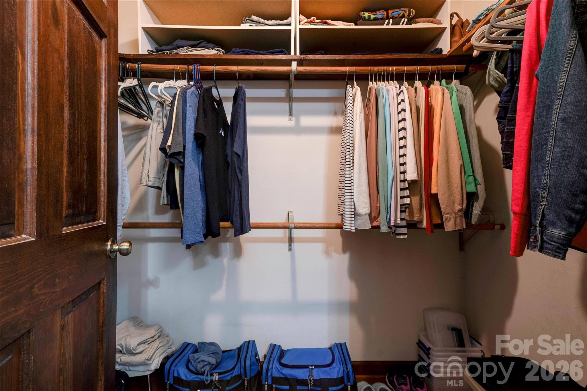 Walk In Closet - 719 W Zion Church Road, Shelby