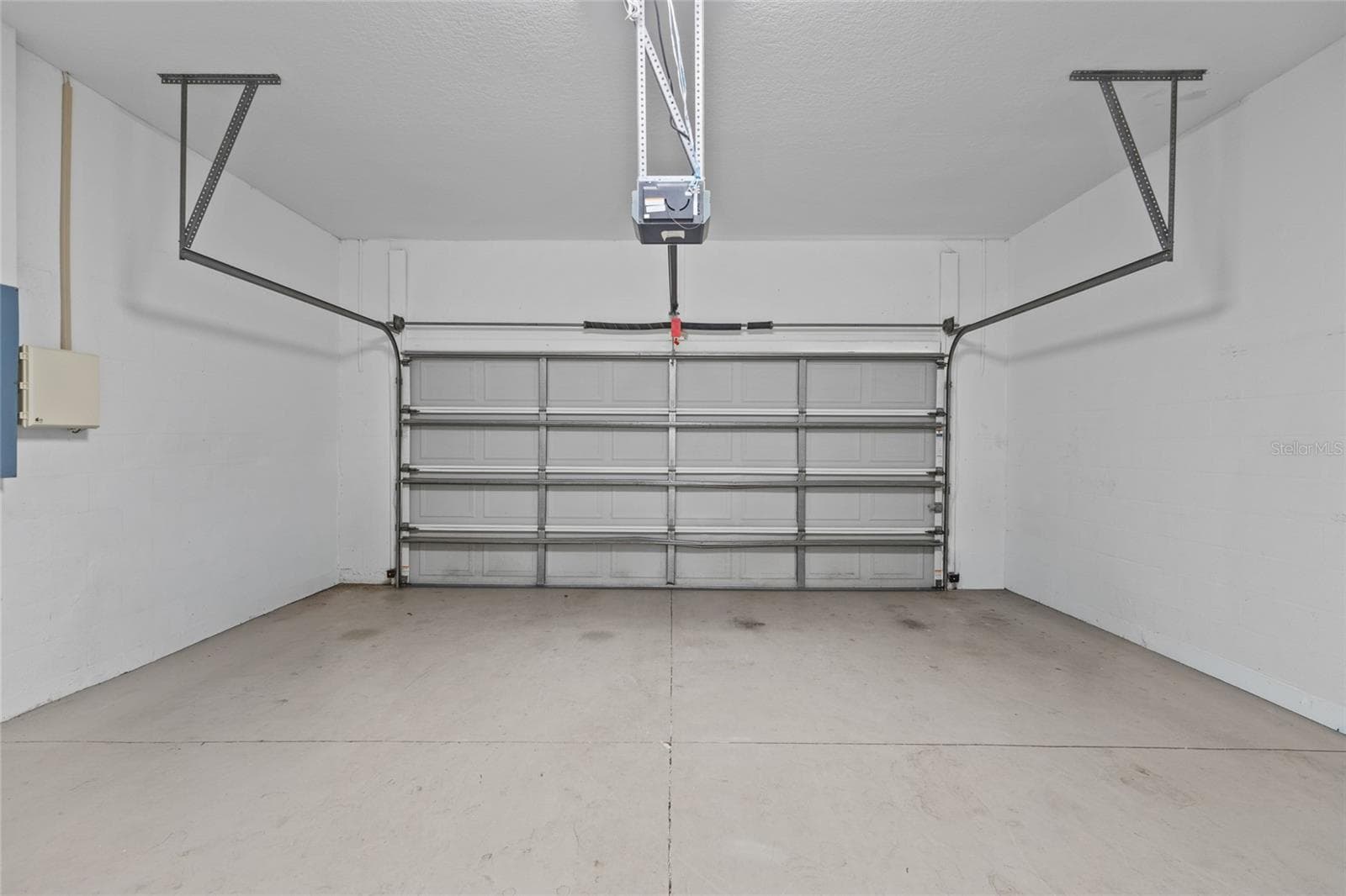 2 car garage - 125 RIO TERRA, VENICE