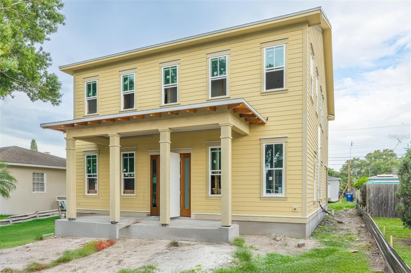 Single Family Residence at 3320 15TH ST N, ST PETERSBURG, photo 2 of 10