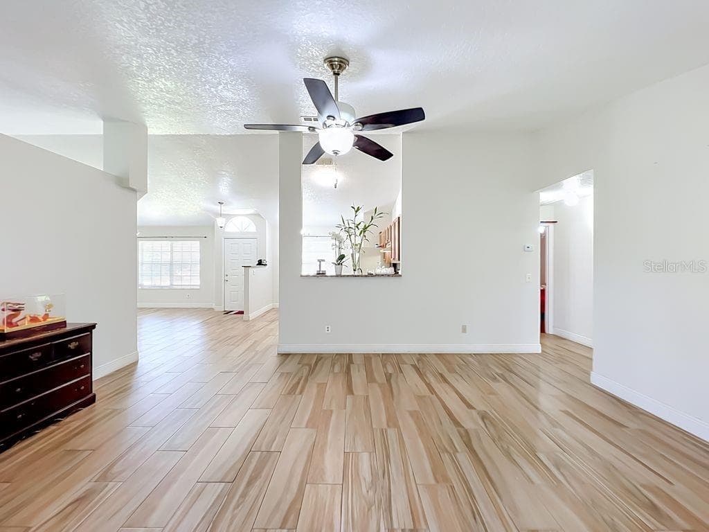 Single Family Residence at 8818 RESERVATION DR, ORLANDO, photo 18 of 52