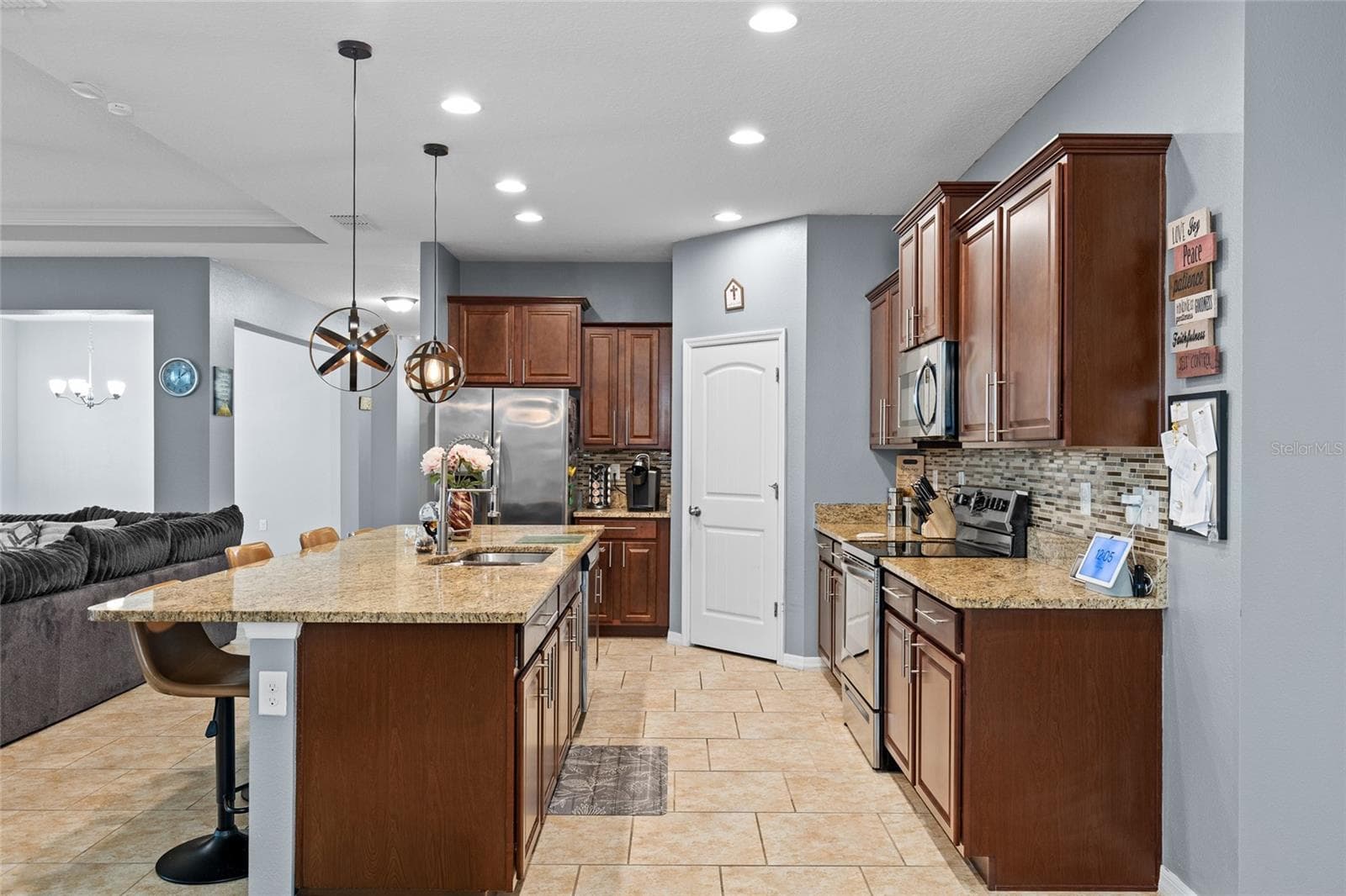 Single Family Residence at 1799 RANGER HIGHLANDS RD, KISSIMMEE, photo 25 of 57