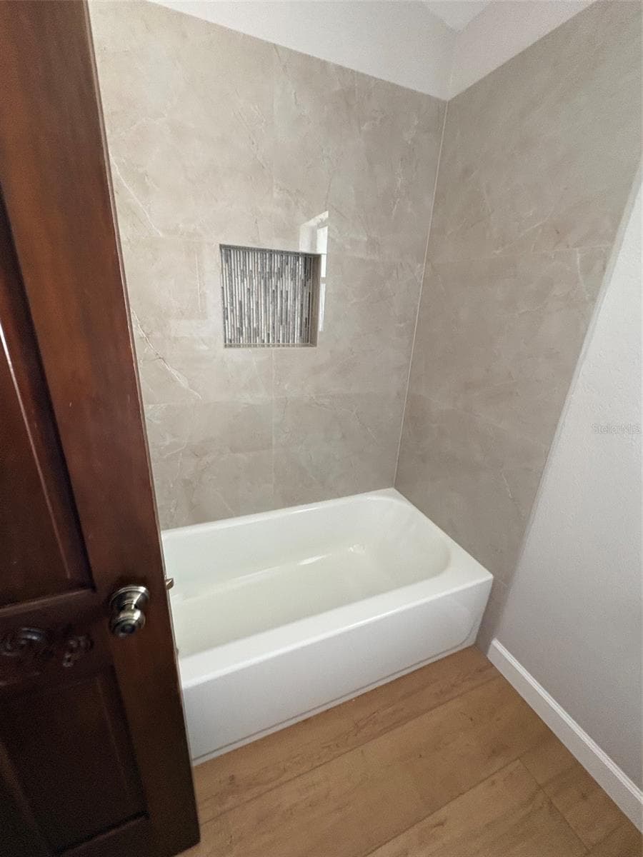 Guest Bathroom - 15810 REDINGTON DR, REDINGTON BEACH