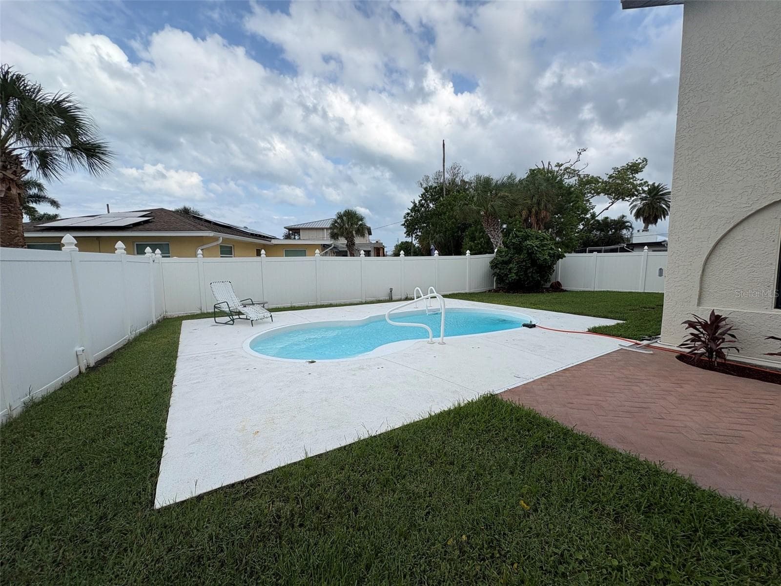 Pool - 15810 REDINGTON DR, REDINGTON BEACH