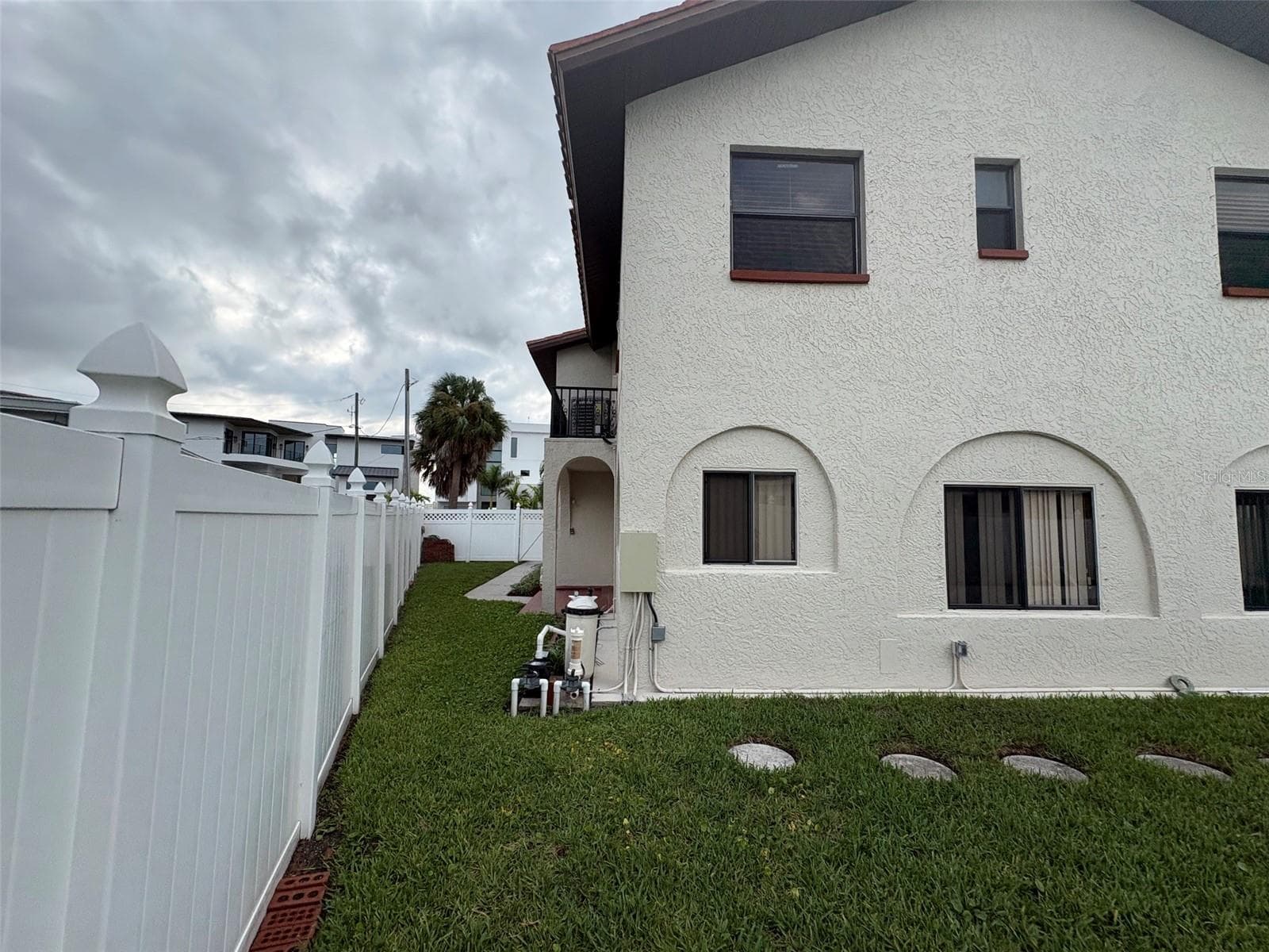 Backyard - 15810 REDINGTON DR, REDINGTON BEACH