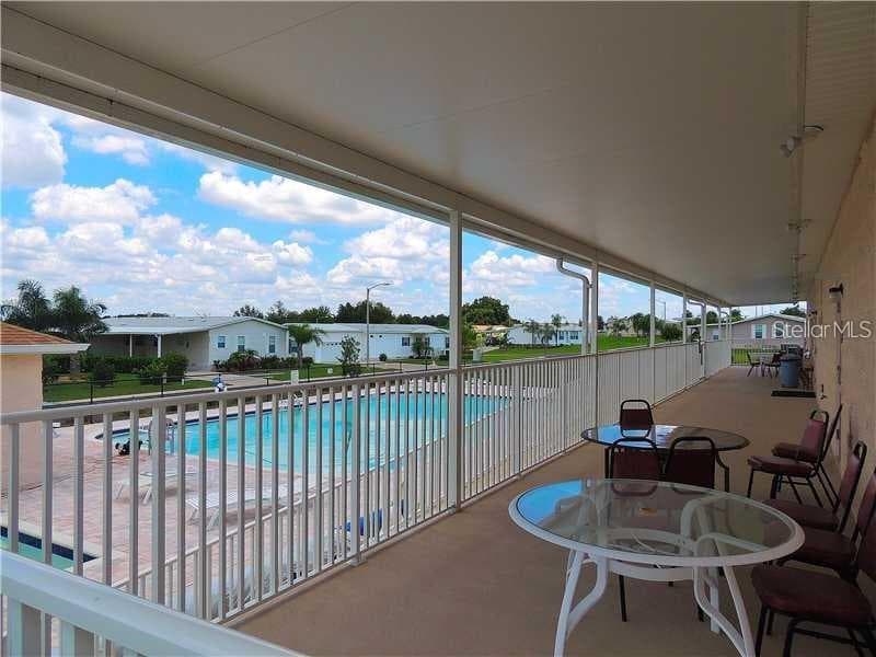 Manufactured Home at 37535 NEW HORIZONS BLVD, ZEPHYRHILLS, photo 21 of 25
