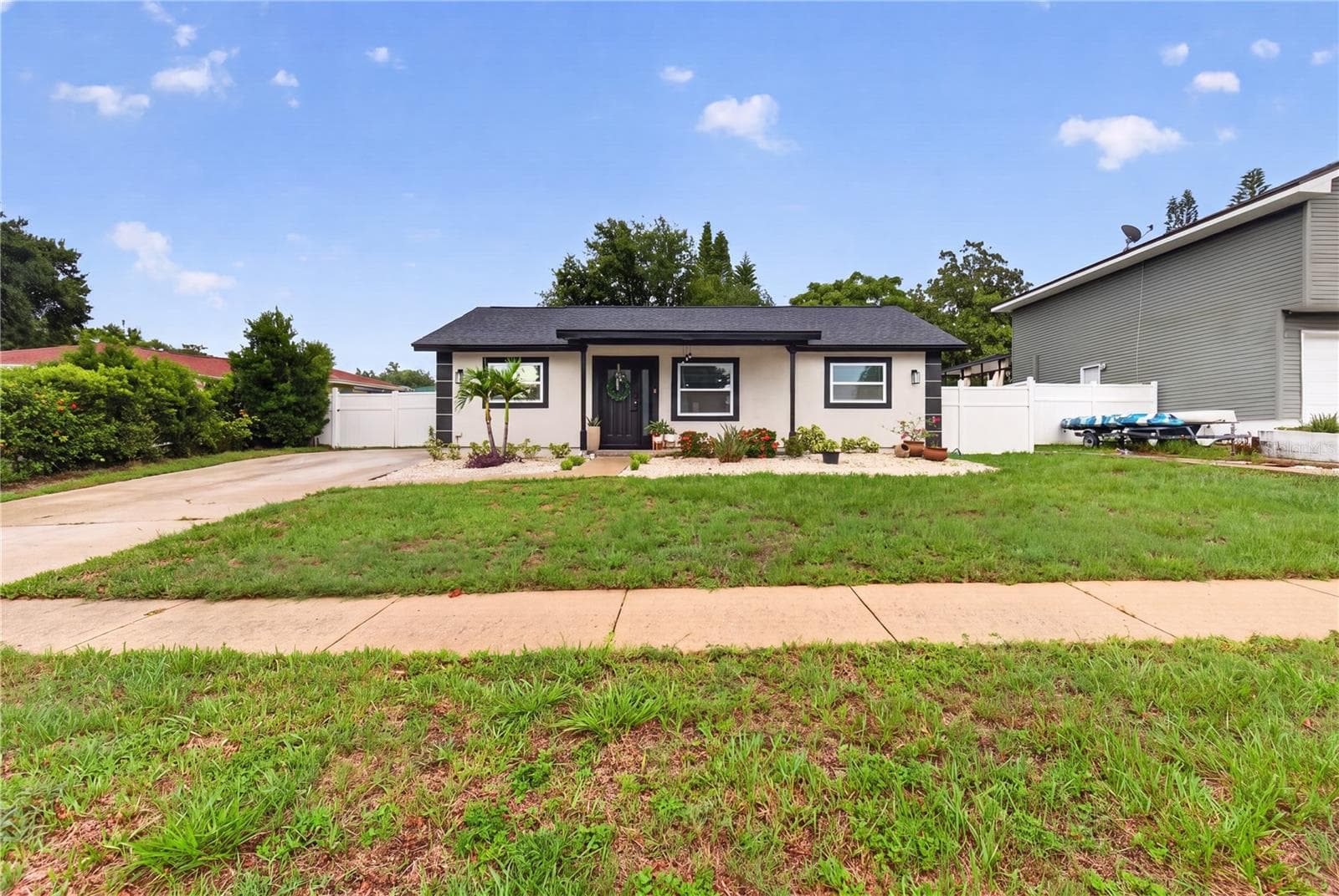 1435 BURNING TREE RD