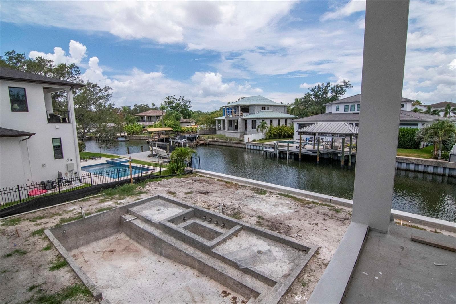 View of pool from Exterior Kitchen - 654 GENEVA PL, TAMPA