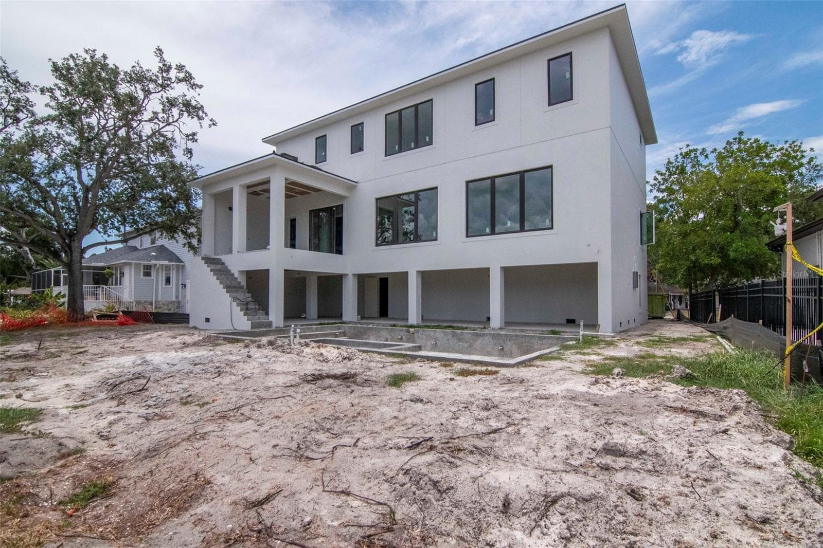Aerial View of back - 654 GENEVA PL, TAMPA