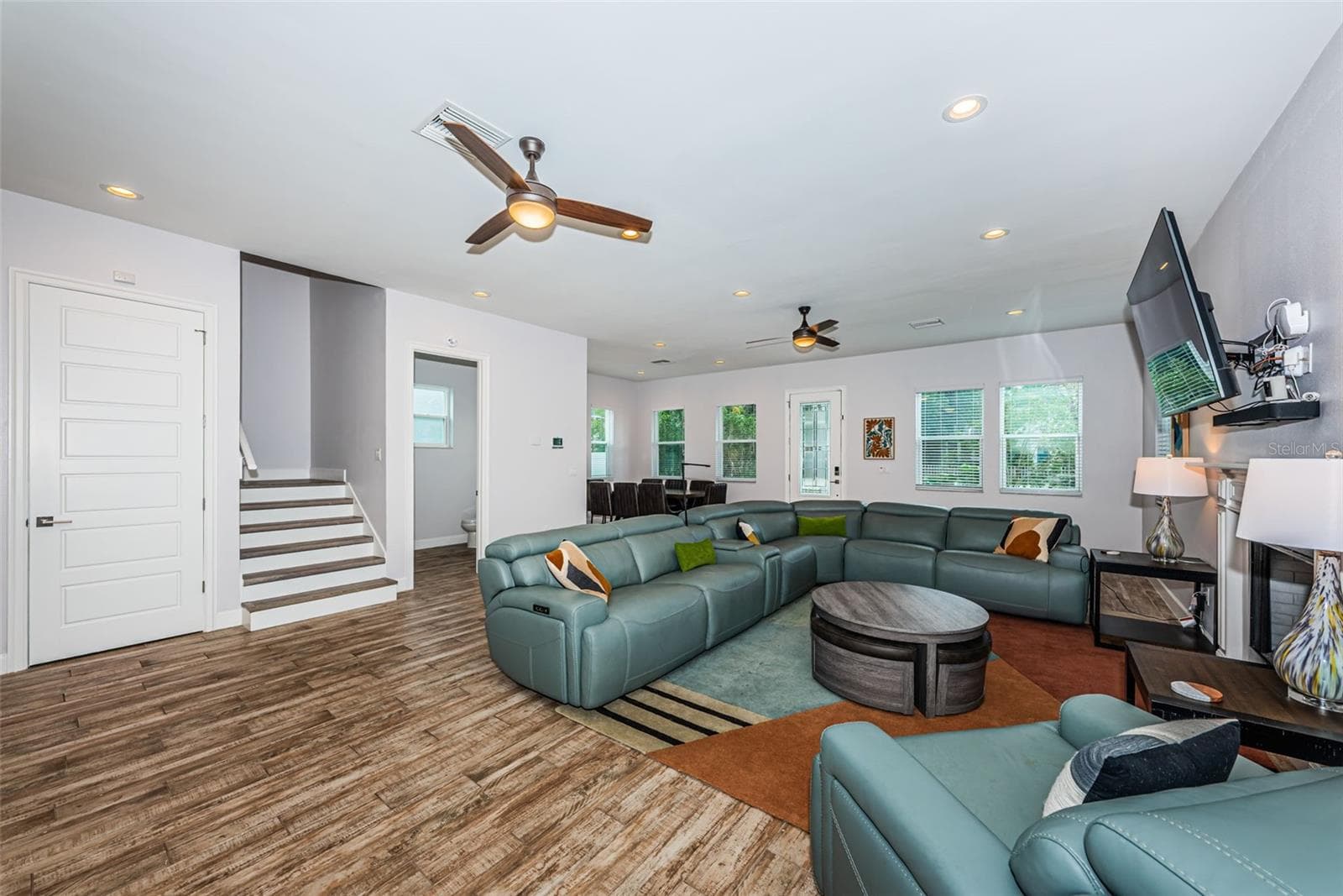 Single Family Residence at 2430 6TH AVE N, ST PETERSBURG, photo 10 of 45