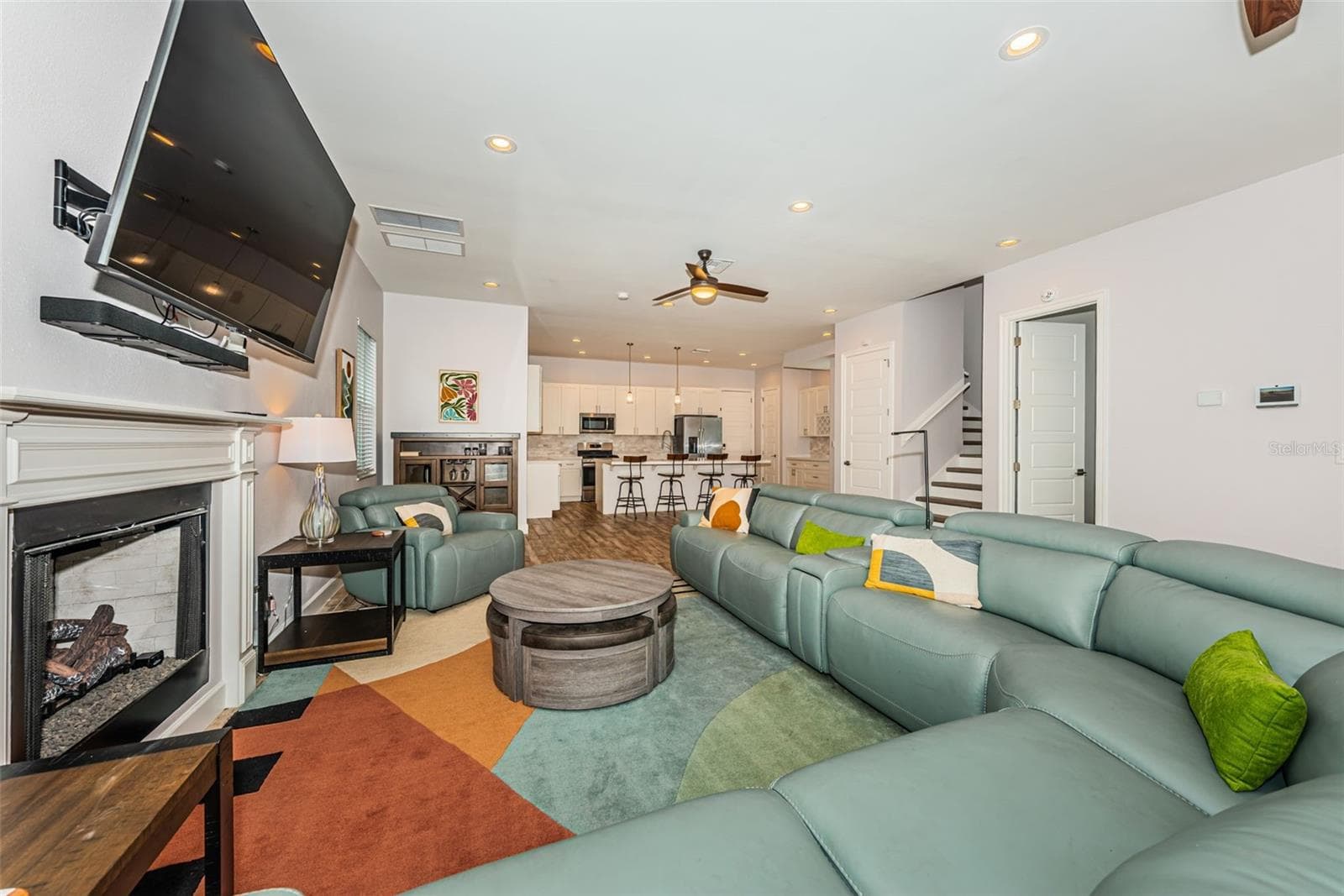 Single Family Residence at 2430 6TH AVE N, ST PETERSBURG, photo 12 of 45