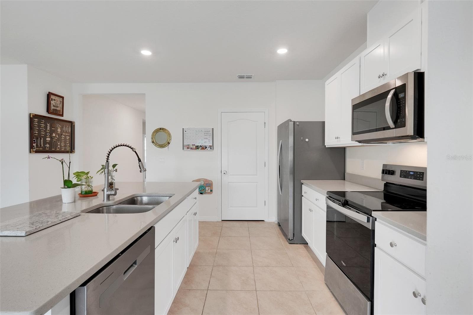 Single Family Residence at 3041 TOBAGO DR, HAINES CITY, photo 14 of 36