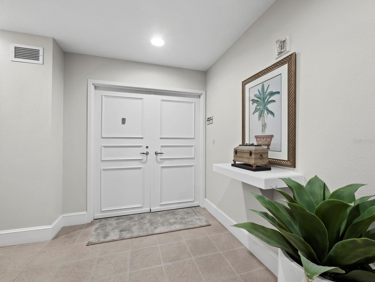 Condominium at 3080 GRAND BAY BLVD #512, LONGBOAT KEY, photo 3 of 55