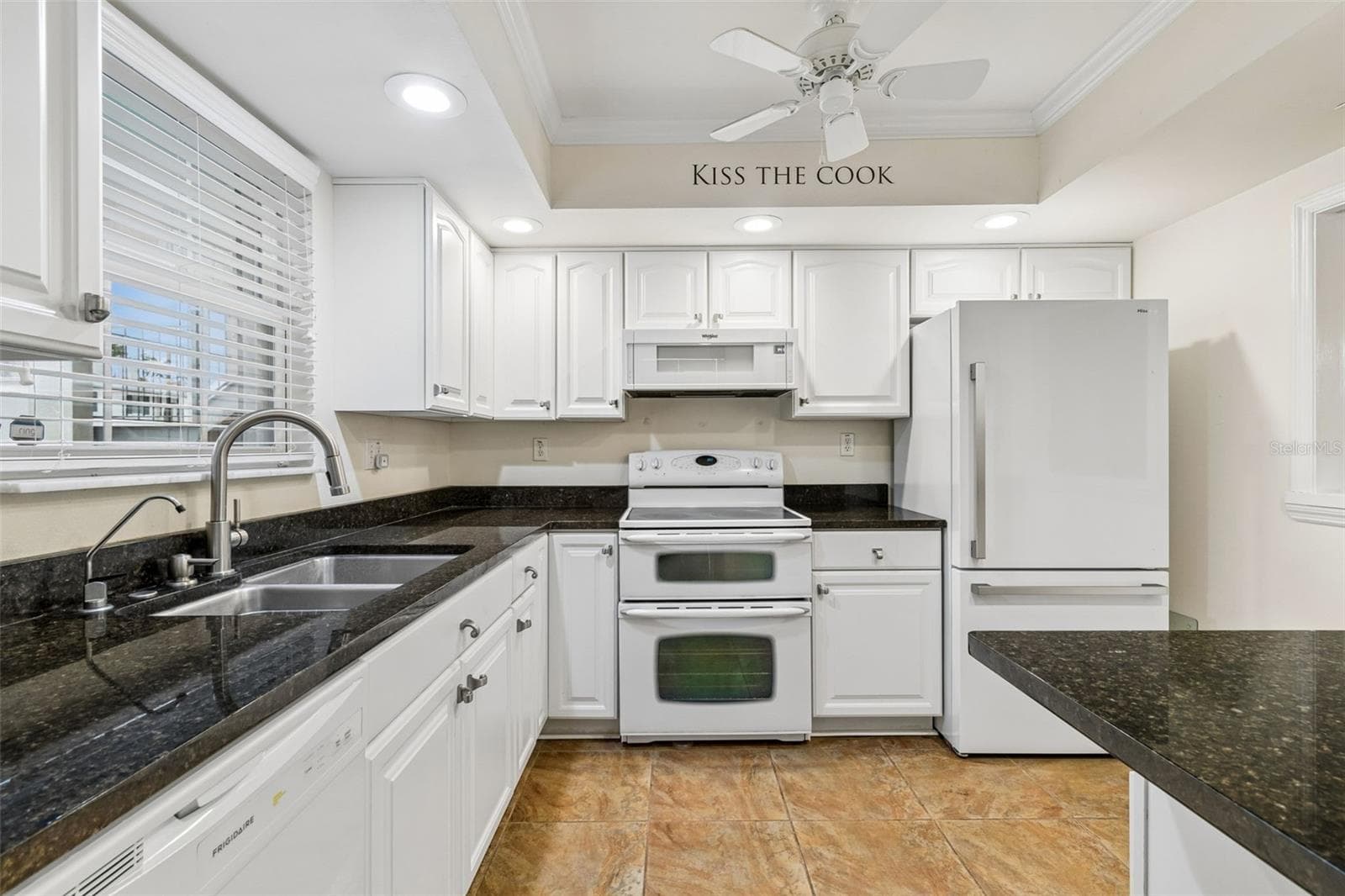 Condominium at 10387 CARROLLWOOD LN #303, TAMPA, photo 3 of 55