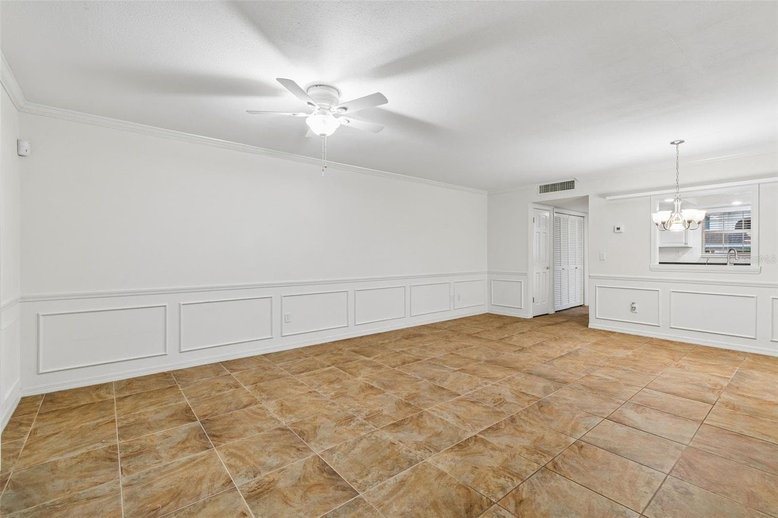 Condominium at 10387 CARROLLWOOD LN #303, TAMPA, photo 11 of 55