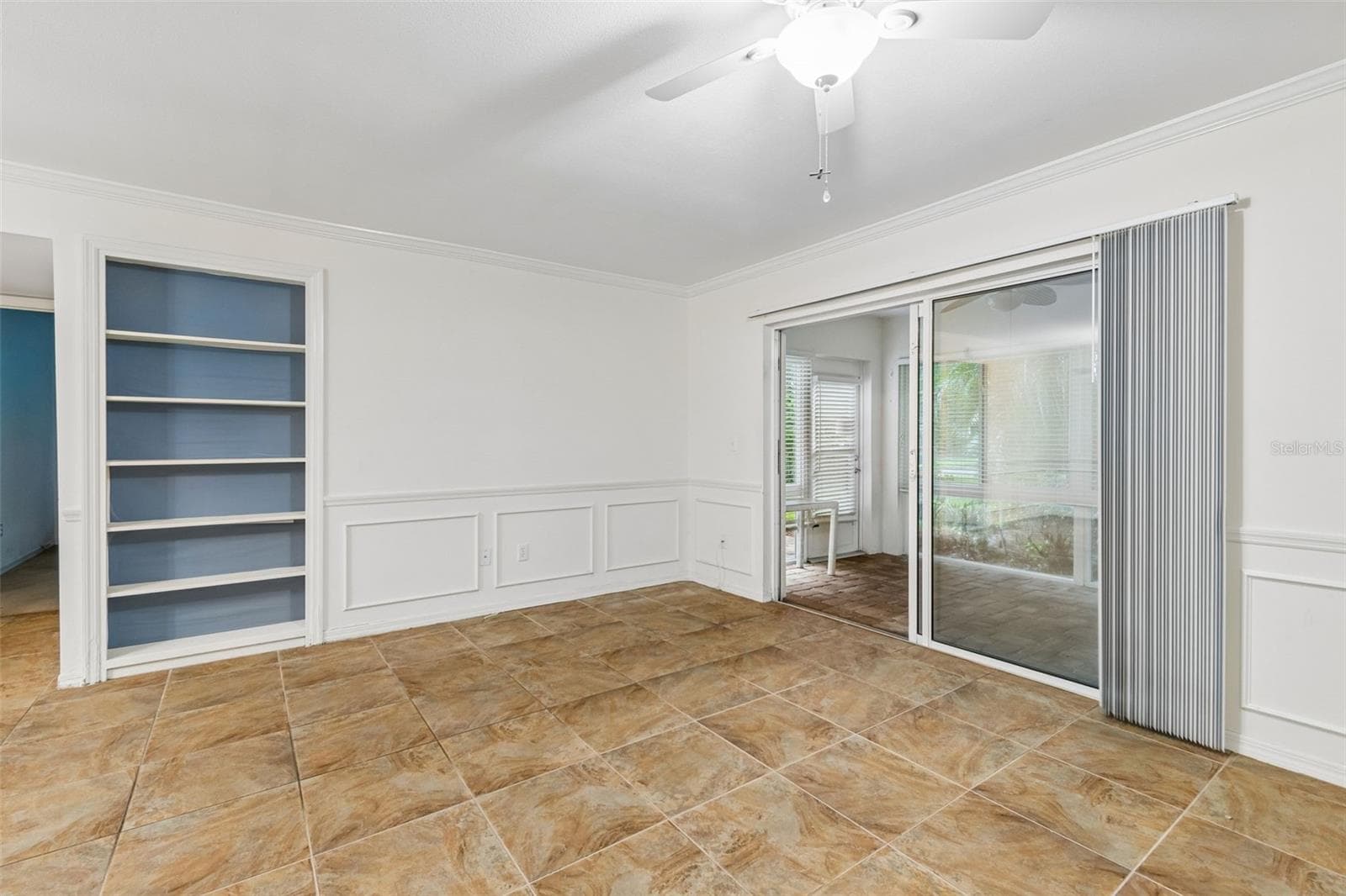 Condominium at 10387 CARROLLWOOD LN #303, TAMPA, photo 15 of 55