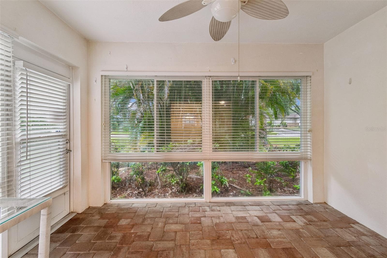 Condominium at 10387 CARROLLWOOD LN #303, TAMPA, photo 37 of 55
