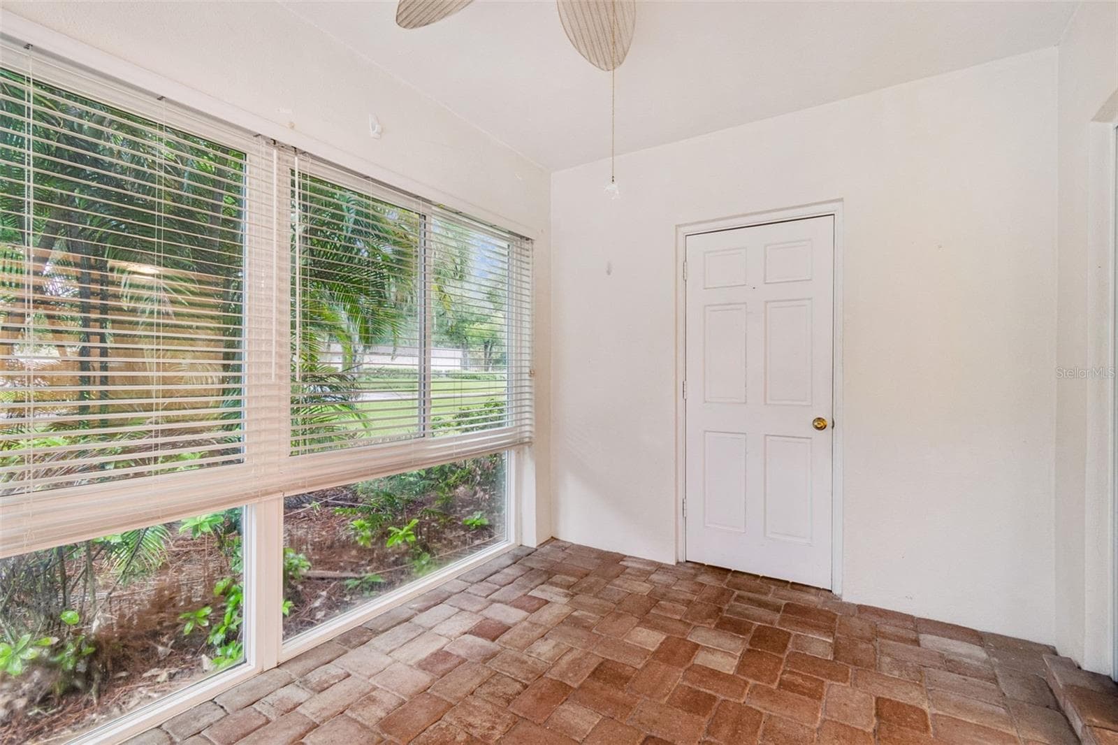 Condominium at 10387 CARROLLWOOD LN #303, TAMPA, photo 38 of 55