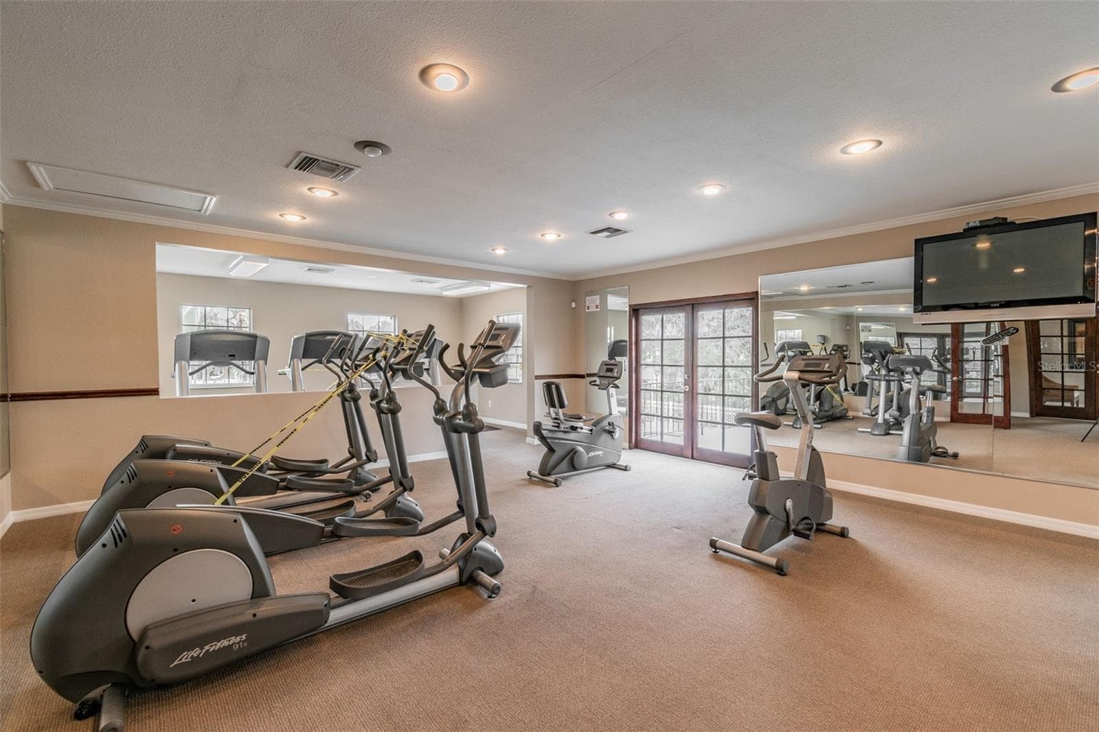 Condominium at 10387 CARROLLWOOD LN #303, TAMPA, photo 44 of 55
