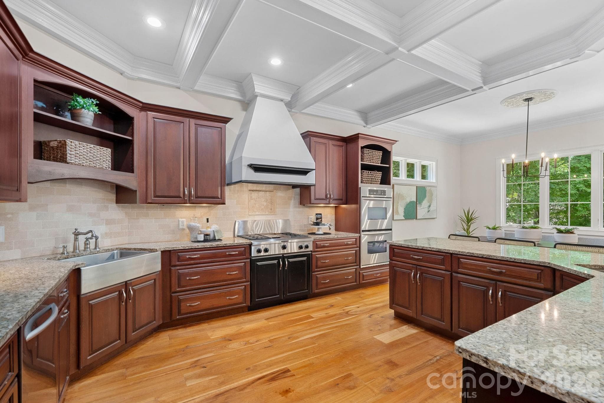 Solid Wood Cabinets With Pull Out Drawers - 7967 Glen Abbey Circle, Stanley