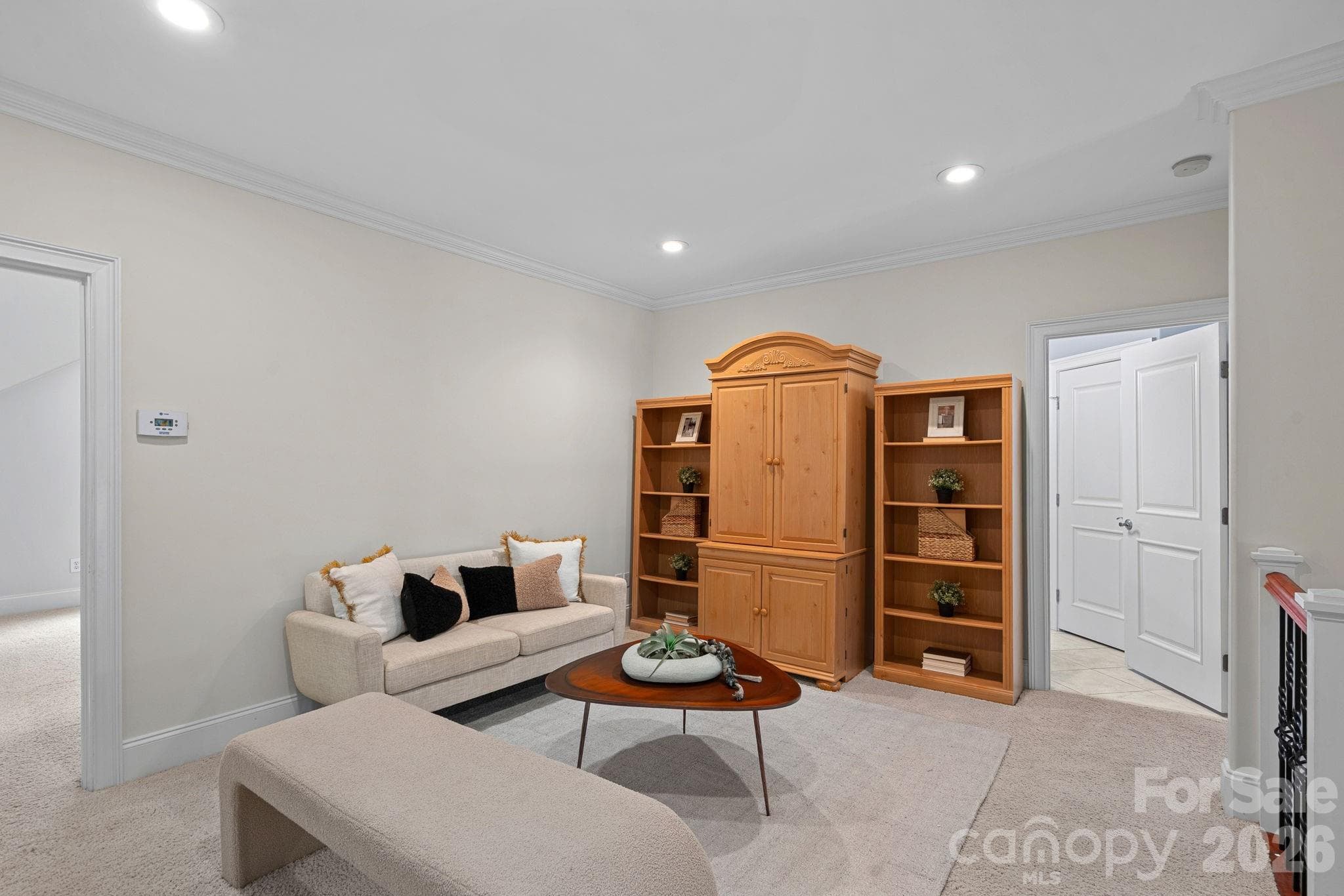 Upstairs Bonus - 7967 Glen Abbey Circle, Stanley