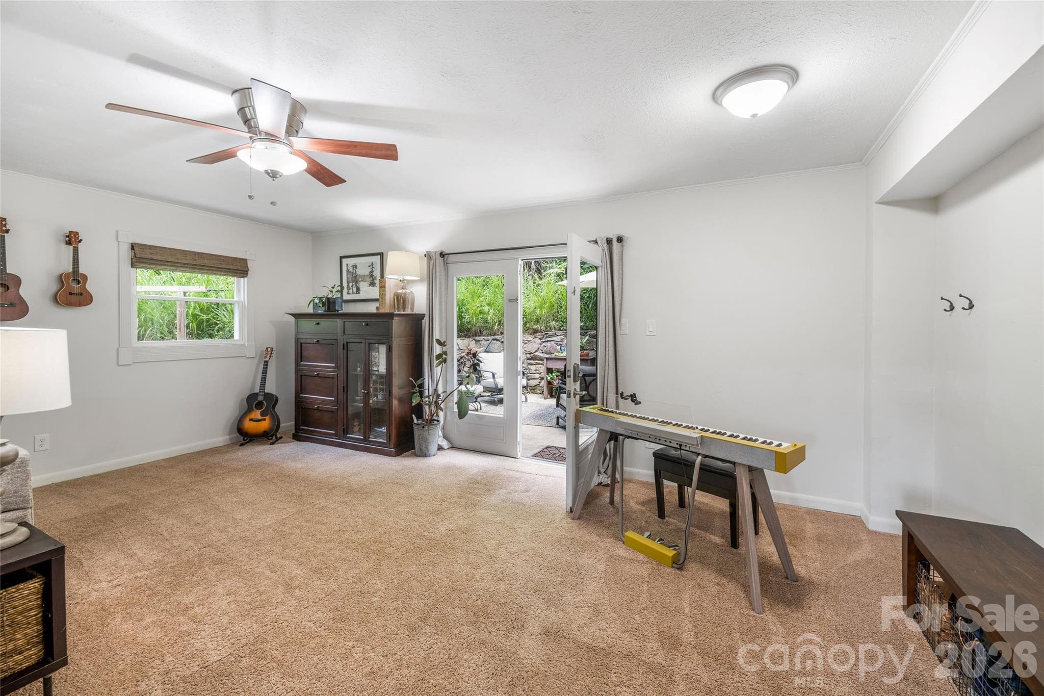 Single Family Residence at 13 Rolling View Drive, Asheville, photo 23 of 48
