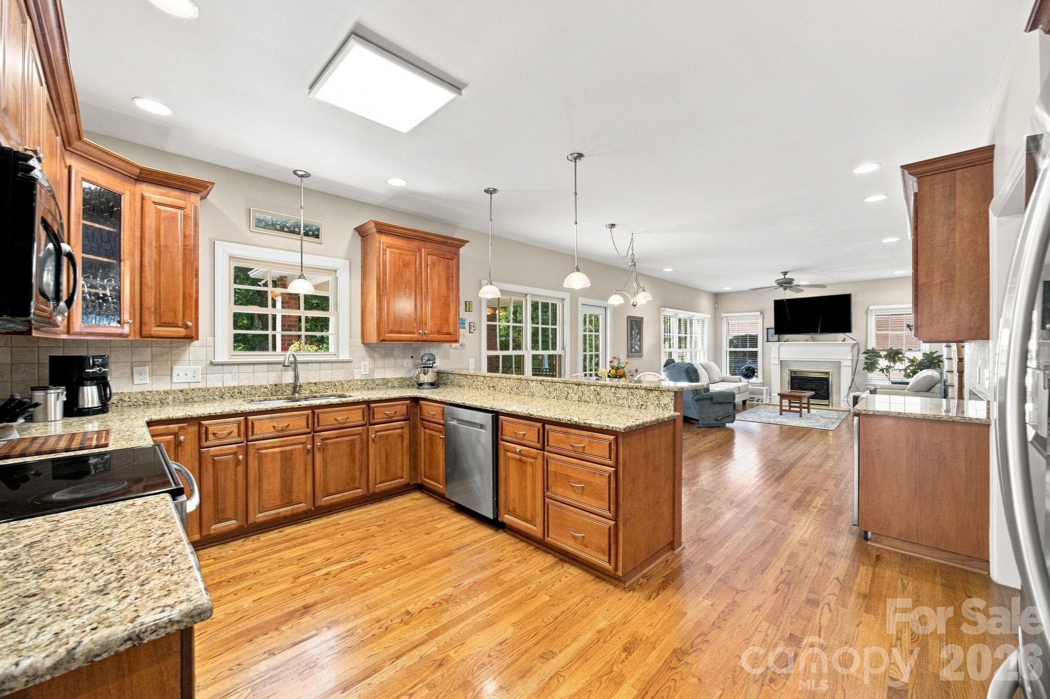 Single Family Residence at 209 Churchill Drive, Salisbury, photo 20 of 48