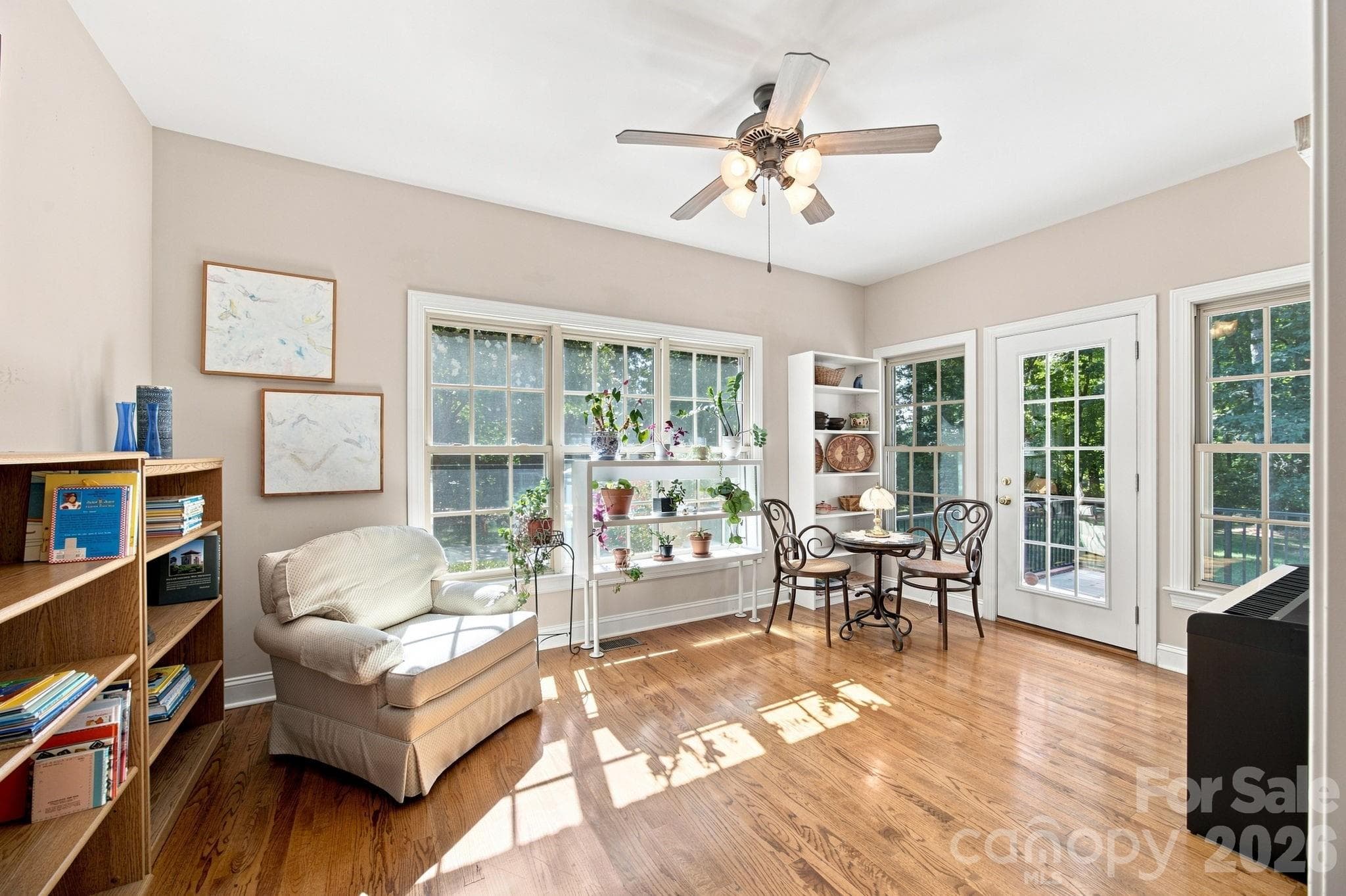 Single Family Residence at 209 Churchill Drive, Salisbury, photo 23 of 48