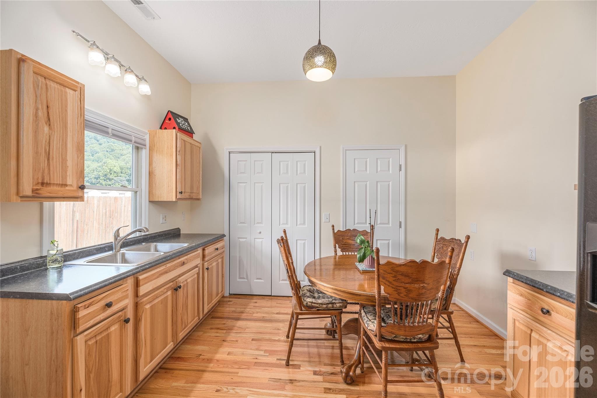 Apartment at 1075 Moody Farm Road, Maggie Valley, photo 3 of 37