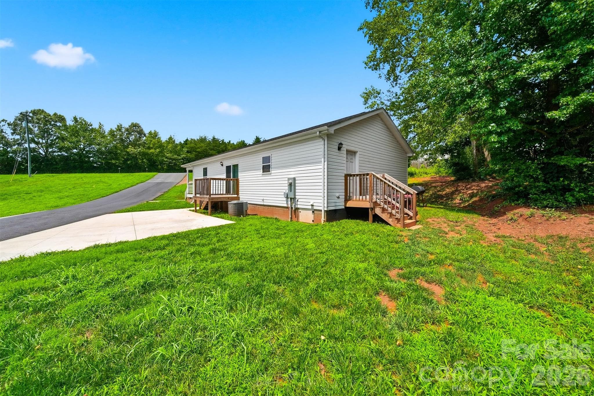 Single Family Residence at 503 Hopewell Road, Morganton, photo 28 of 36