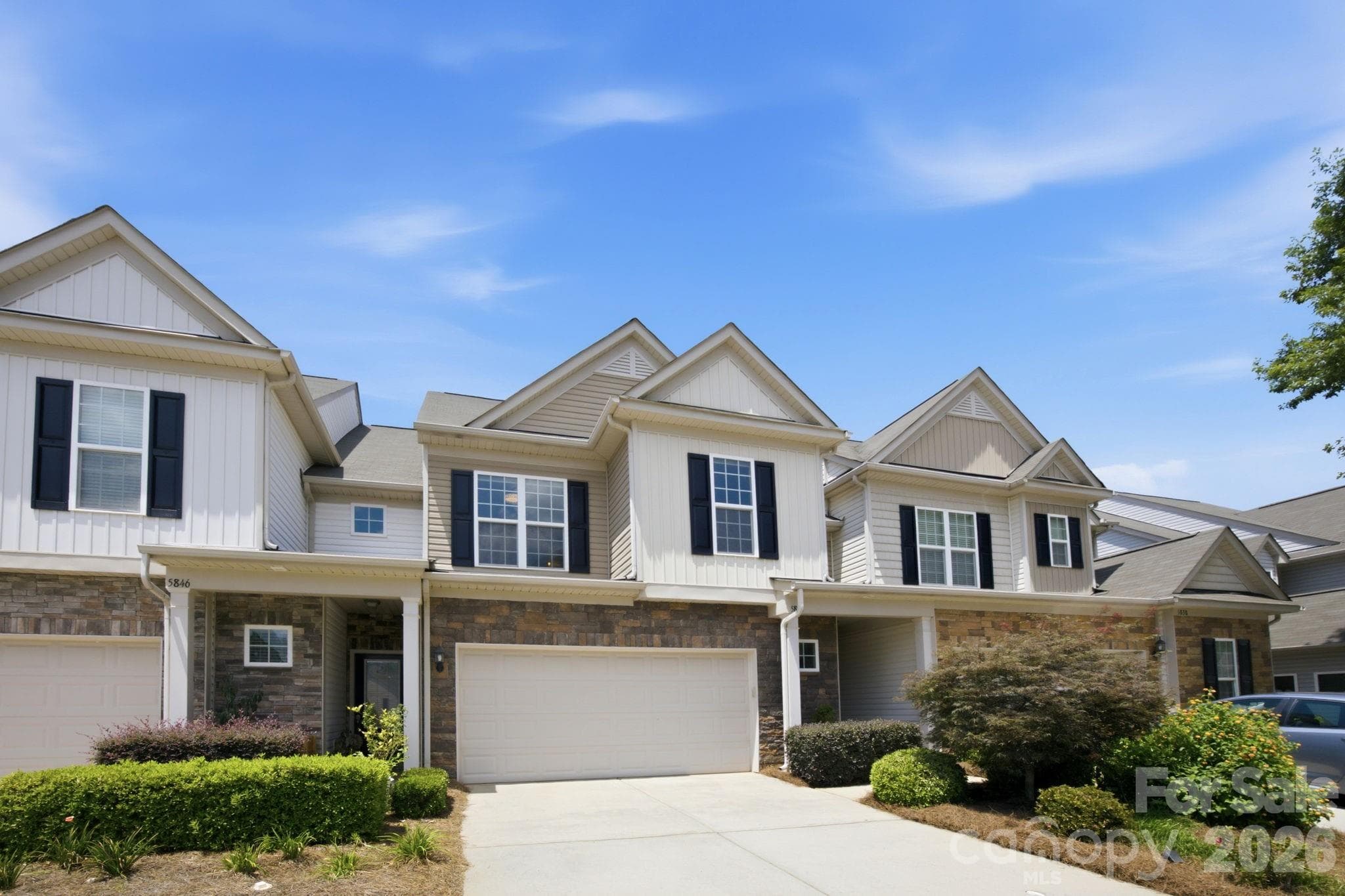 Townhouse at 5842 Glassport Lane, Charlotte, photo 33 of 41