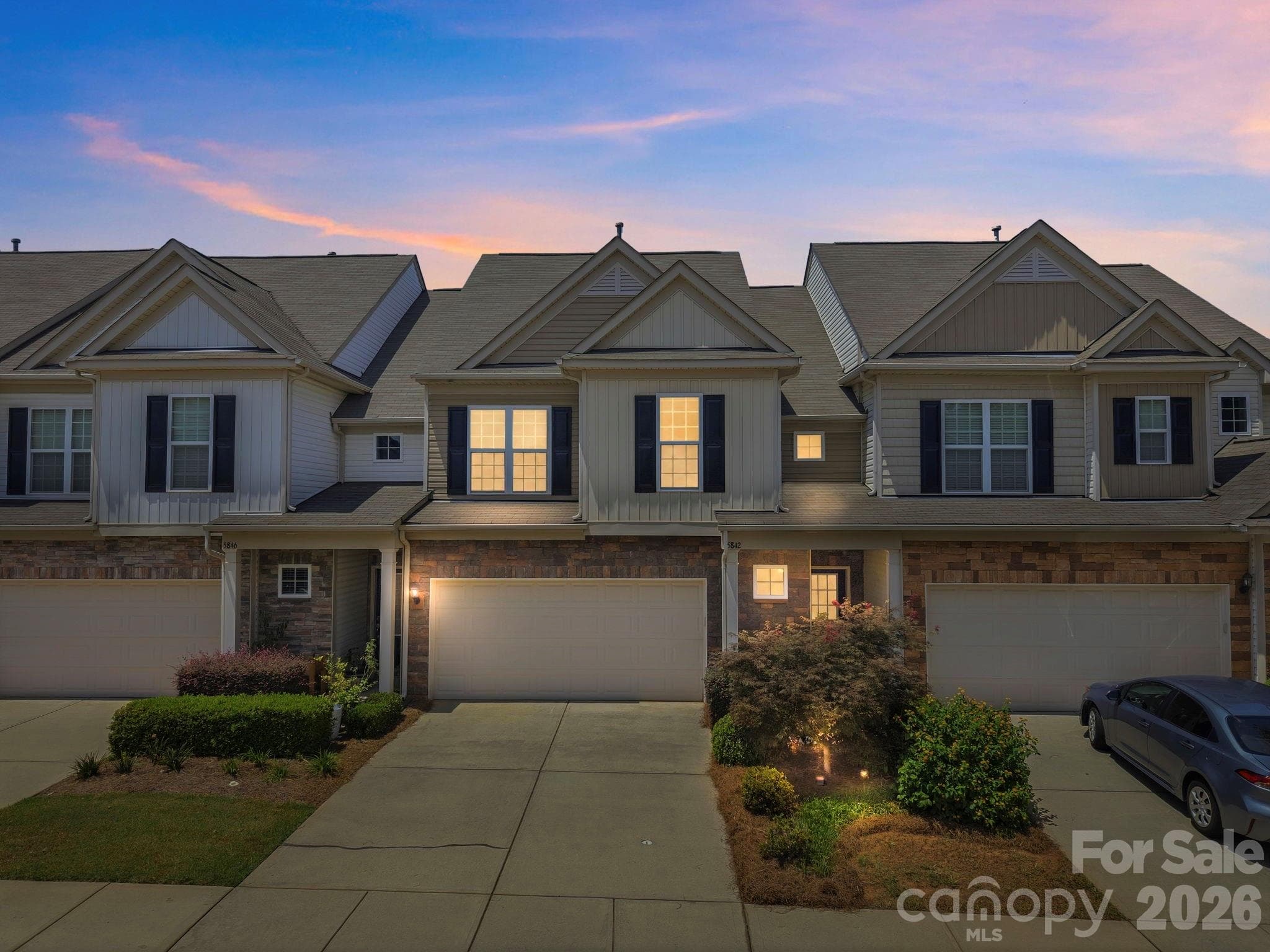 Townhouse at 5842 Glassport Lane, Charlotte, photo 41 of 41