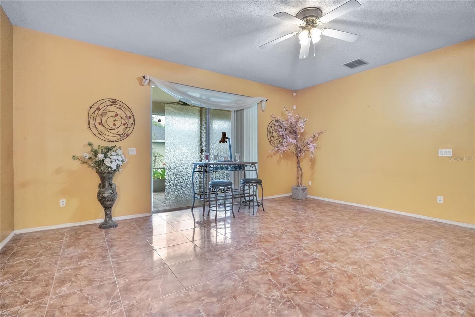 Single Family Residence at 1019 BRIDGEWAY BLVD, ORLANDO, photo 11 of 41