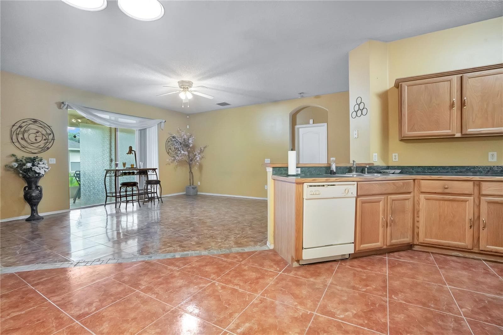 Single Family Residence at 1019 BRIDGEWAY BLVD, ORLANDO, photo 17 of 41
