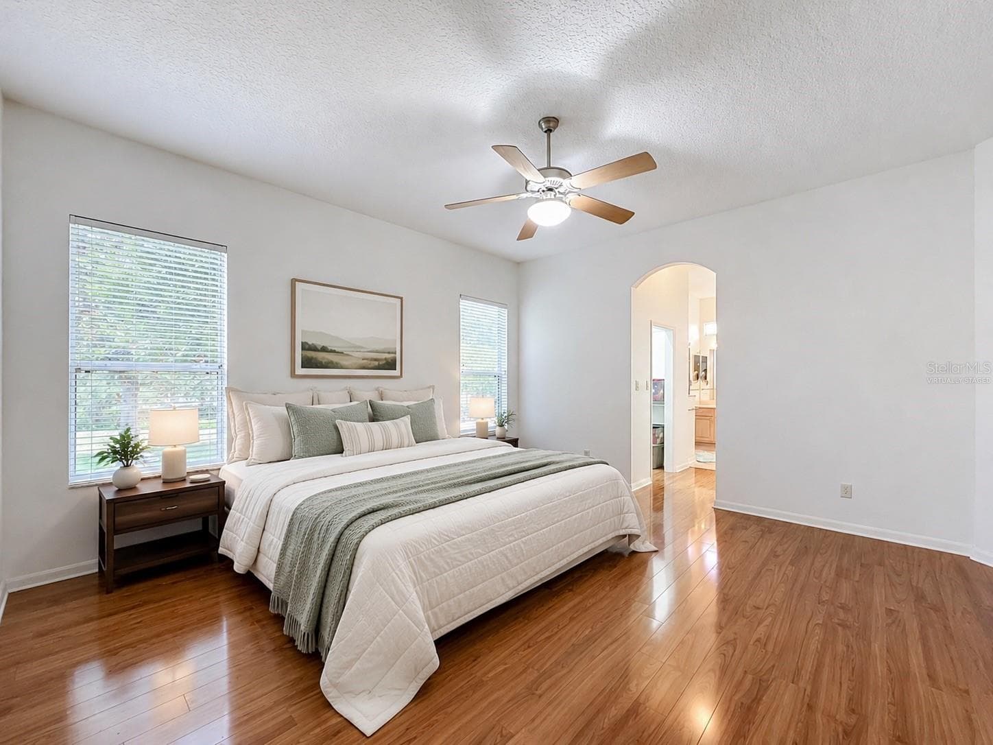 Virtually Staged - 4632 NOTTOWAY, LEESBURG