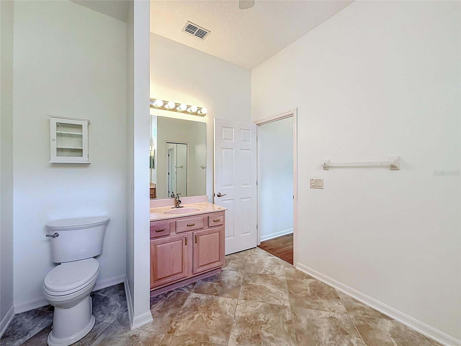 Single Family Residence at 4632 NOTTOWAY, LEESBURG, photo 41 of 78